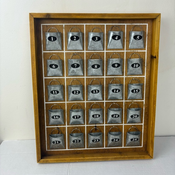 Countdown/Advent calendar fillable metal bucket on wood frame-XMAS/trip/event - Picture 2 of 14